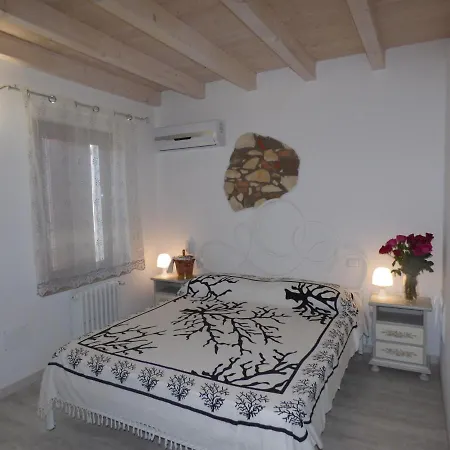 Nicole Doney Locazione Turistica Bed & Breakfast Verona Exterior photo